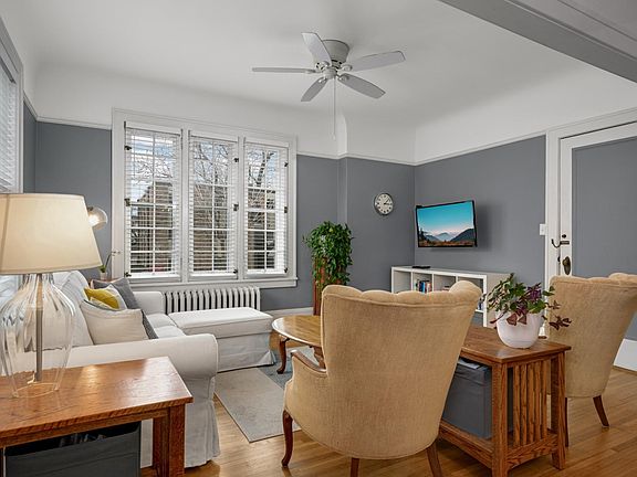 5th image of 3909 Aldrich Ave S APT 5