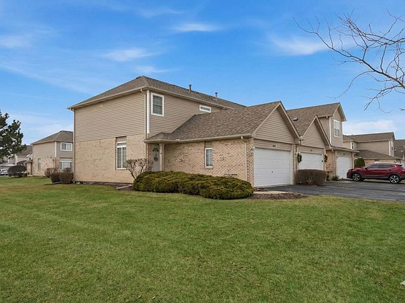 2nd image of 18510 Bellagio Cir #18510