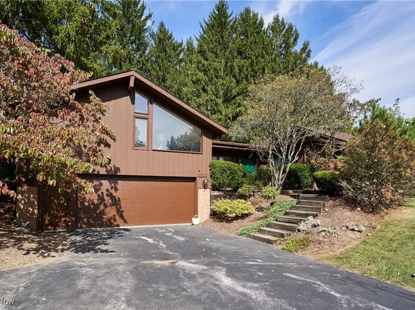1879 Deer Path, Kent, OH 44240