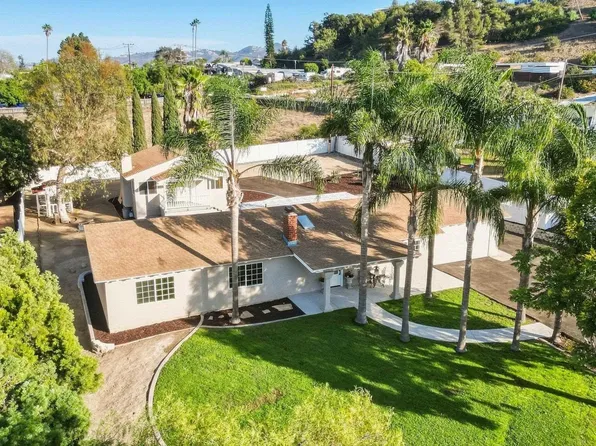 3350 Descanso Ave, San Marcos, CA 92078