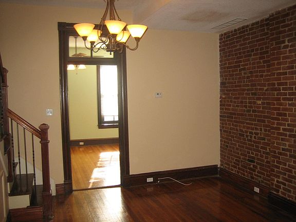 3rd image of 2101 Cherokee St #B