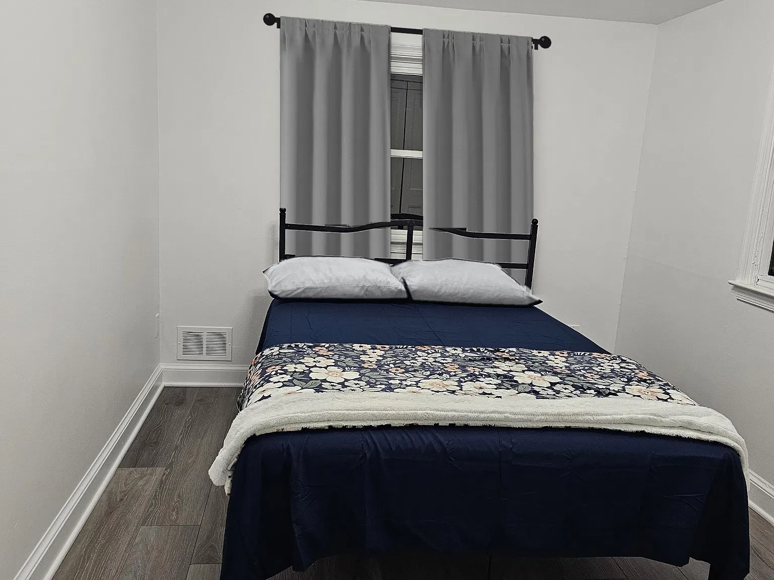 1 bed, 110 sqft, $800 — Photo 1