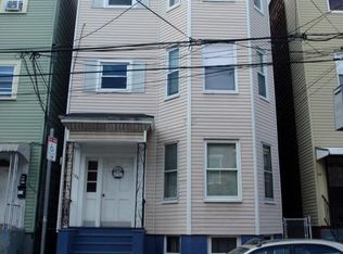 136 Saratoga St #3, Boston, MA 02128