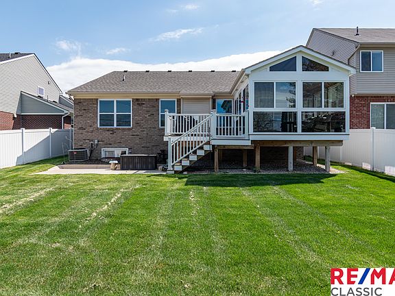 4th image of 9337 Liberty Ct
