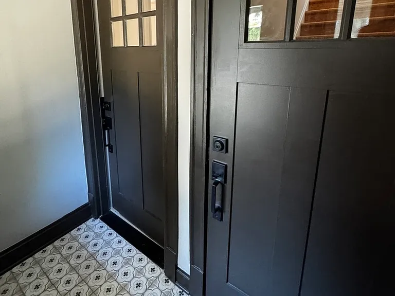 2424 N Mozart St #2 — Photo 4