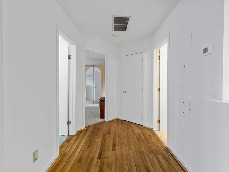 13 Harbour Close #13 — Photo 11