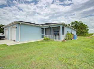 4402 Douglas Ln, Lehigh Acres, FL 33973