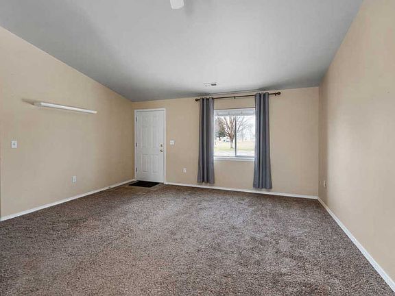2nd image of 821 S Lawson St