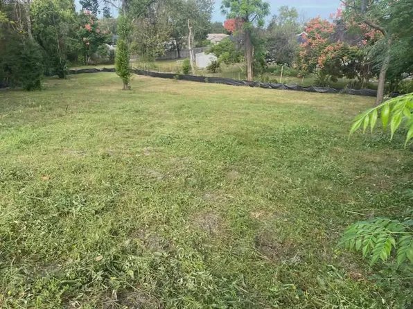 1860 Fortune Ct, Deltona, FL 32725
