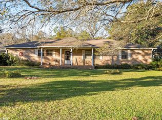 10621 Pecan Dr, Fairhope, AL 36532