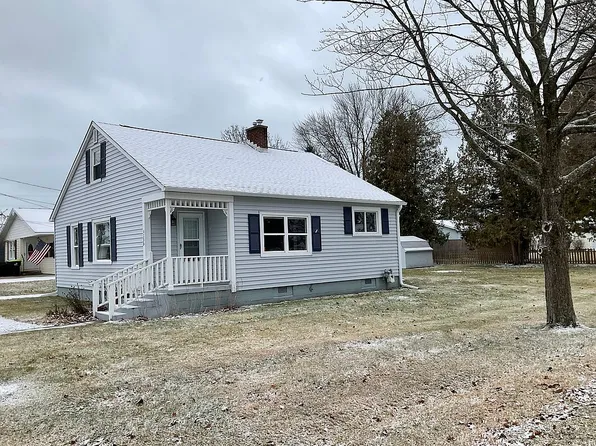 135 Grant St, East Tawas, MI 48730