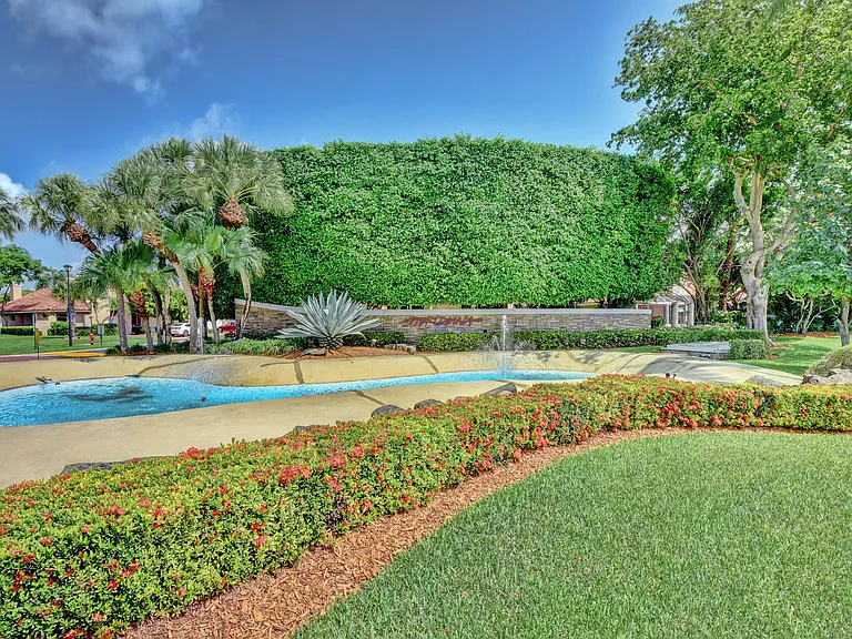 22667 Meridiana Dr — Photo 39