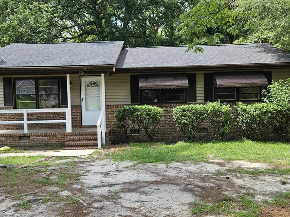 708 Lincoln Dr, Rocky Mount, NC 27801