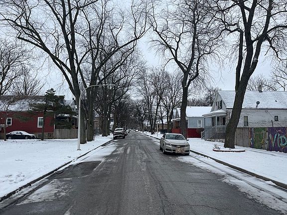 4th image of 5933 S Hermitage Ave