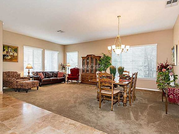 3rd image of 337 Hedgehope Dr