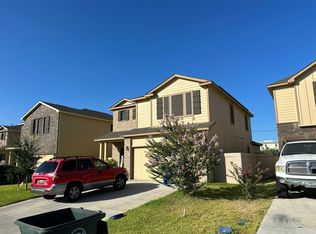 8605 Owlcreek Pass Ct, Laredo, TX 78045