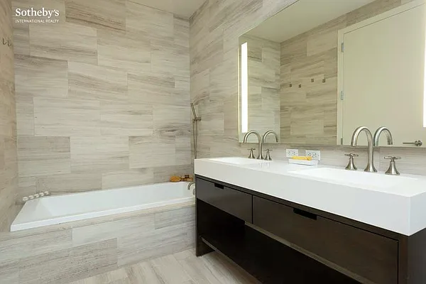 Sold by Sotheby's International Realty | media 8