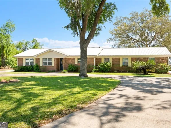 112 Fancy Bluff Cir, Brunswick, GA 31523