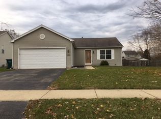 1038 Pheasant Dr, Genoa City, WI 53128