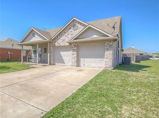 200 S Chestnut St, Forney, TX 75126