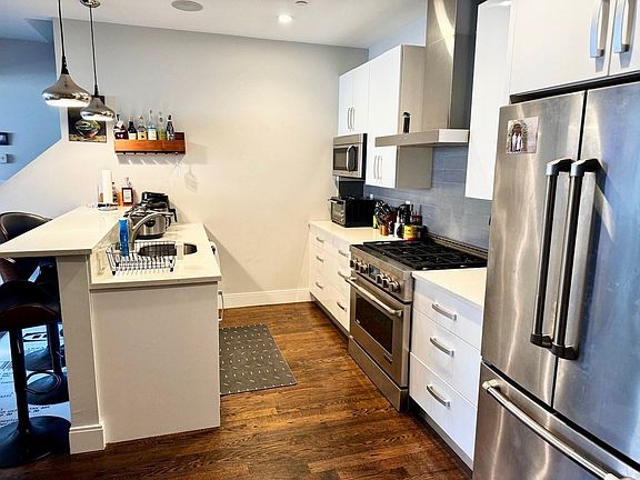 5th image of 225 Dorchester St #19