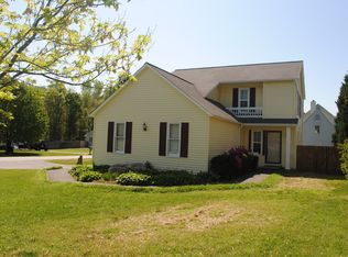 1720 Calvary View Ln, Clemmons, NC 27012