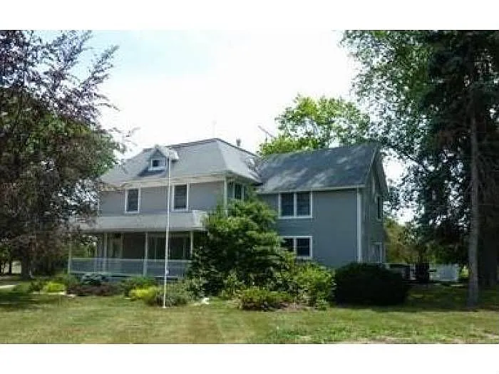 3539 NE Catawba Rd photo 1