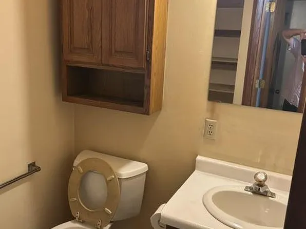 417 N 13 STREET, Oostburg, WI 53070