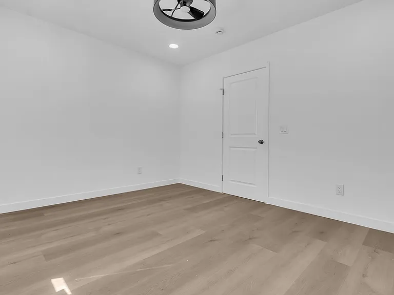 5518 Denker Ave — Photo 25
