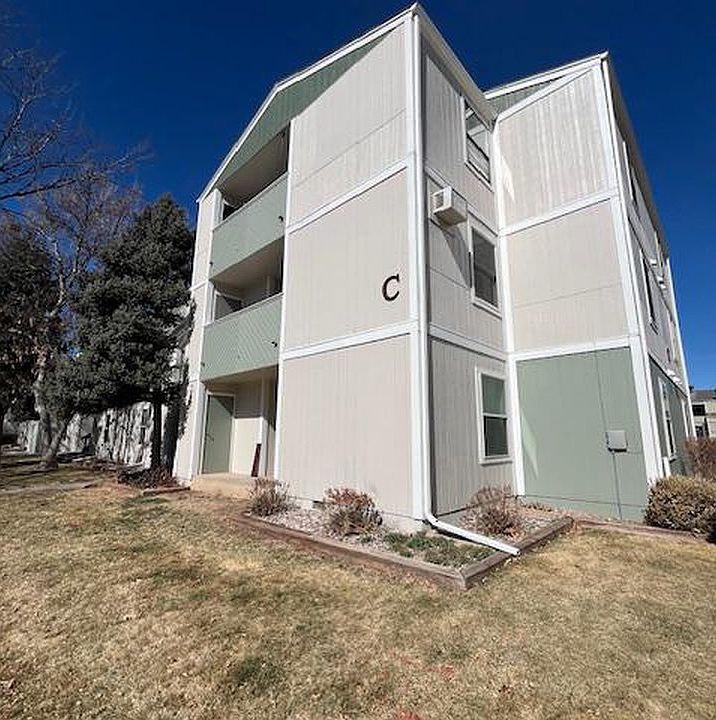 1st image of 512 E Monroe Dr #C-318
