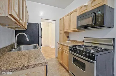 Rented by RealTegrity NY LLC