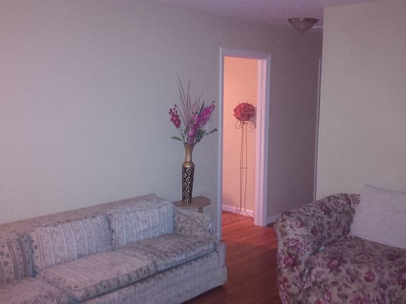 5th image of 1701 Boyden St