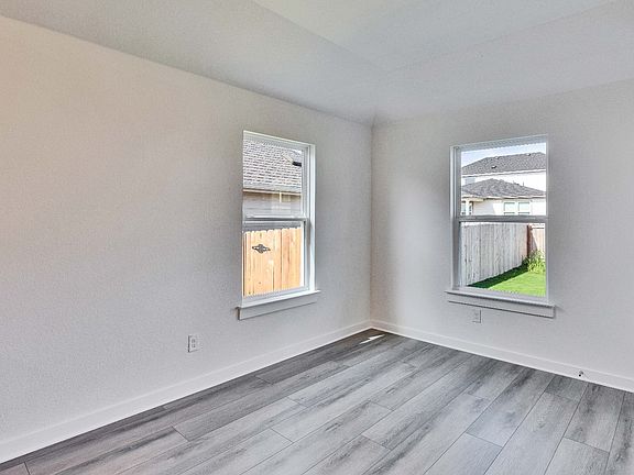 7th image of this home
