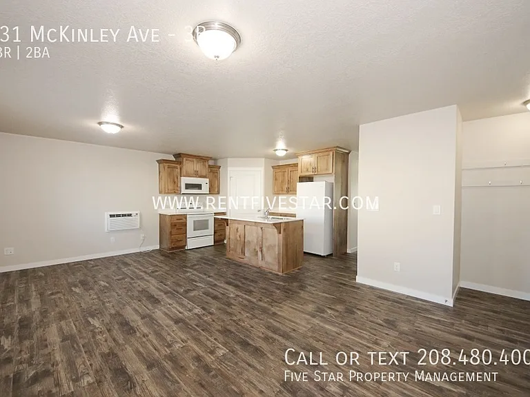 431 McKinley Ave #3B — Photo 2