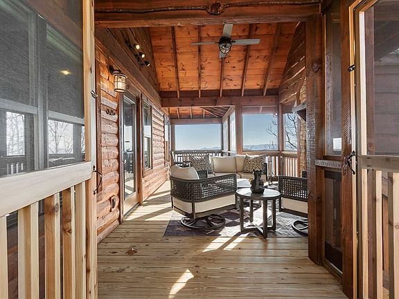 2nd image of 150 Lazy Country Cove Rd