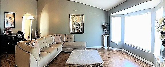 3rd image of 12547 Valewood Dr