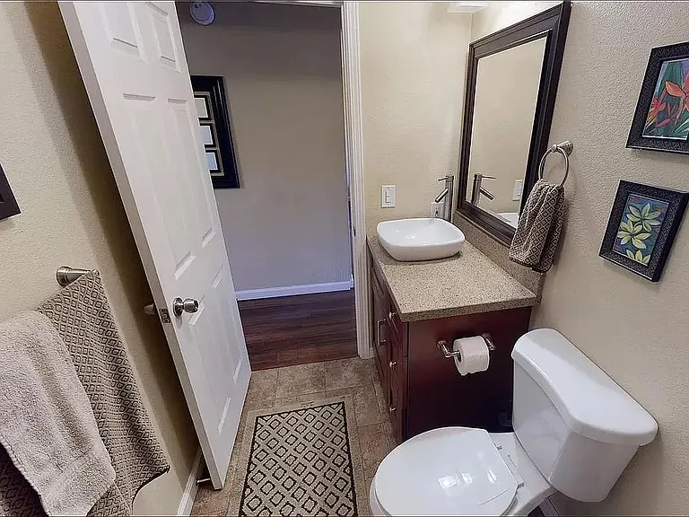 140 Uwapo Rd — Photo 12