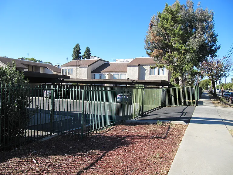 326 N San Antonio Ave E #E — Photo 14