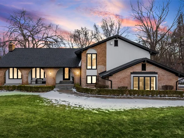 3681 Maxwell Ct, Bloomfield Hills, MI 48301