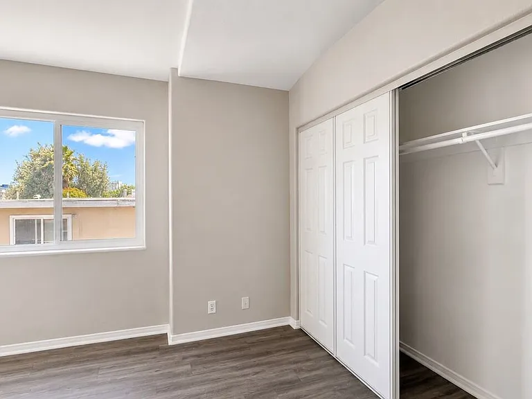 14714 S Budlong Ave #4 — Photo 25