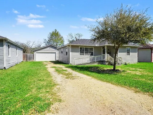 2427 Pearland Ave, Pearland, TX 77581