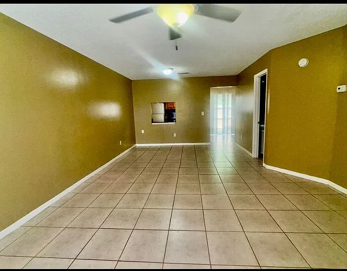 2 bed, 2.5 bath, 1104 sqft, $1,695 — Photo 4