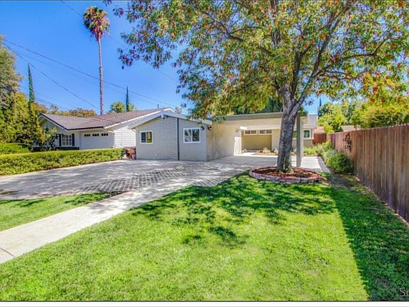 2nd image of 23022 Dolorosa St