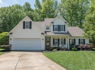 6004 Forest Pond Dr, Charlotte, NC 28262
