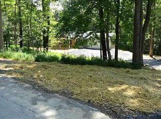 665 Sugar Run Rd, Millerstown, PA 17062