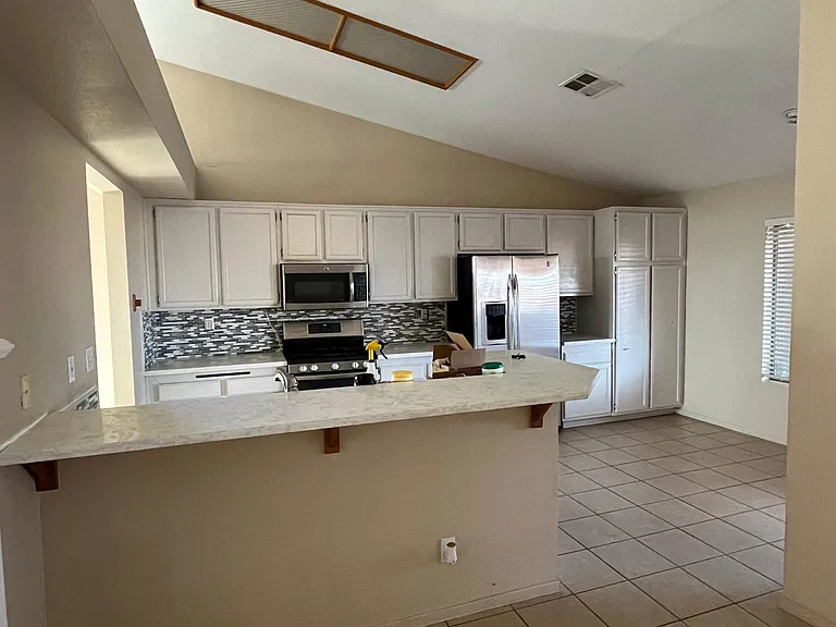 12255 Half Moon Cir — Photo 2