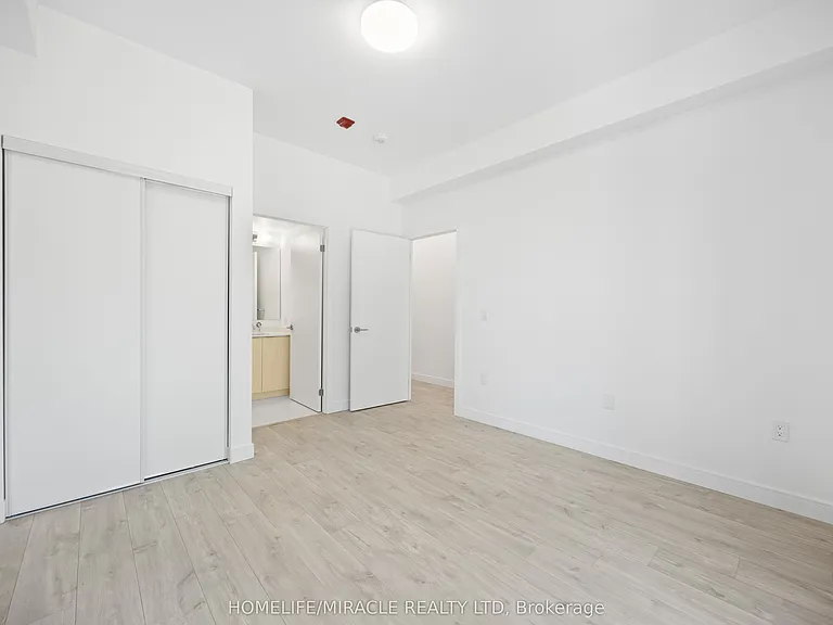 174 Clonmore Dr #9 — Photo 29