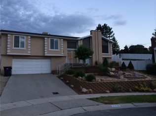 2456 E Hunts End Dr, Sandy, UT 84092