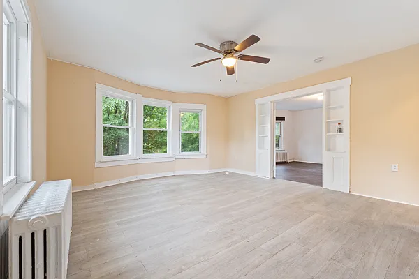 1918 Greenwood Ave #2 — Photo 11