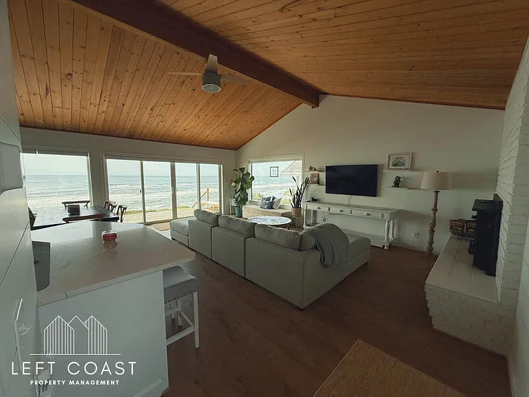 8788 SW Marine View St — Photo 3